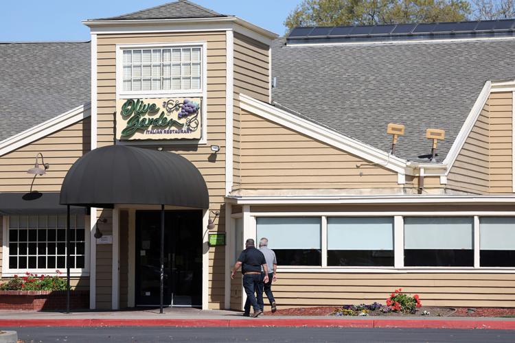 How Covid helped Olive Garden and Chipotle dominate the restaurant business