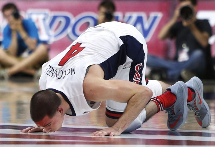 Arizona vs Stanford, T.J. McConnell | March 7, 2015