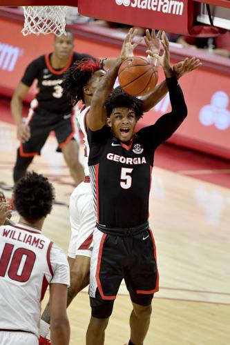 052721-tuc-spt-uabkrecruit-p2