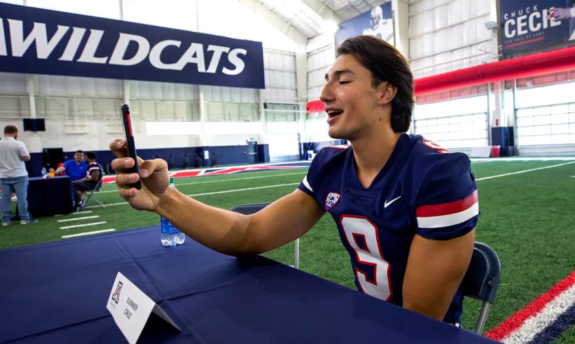 080521-tuc-spt-uafb-p1