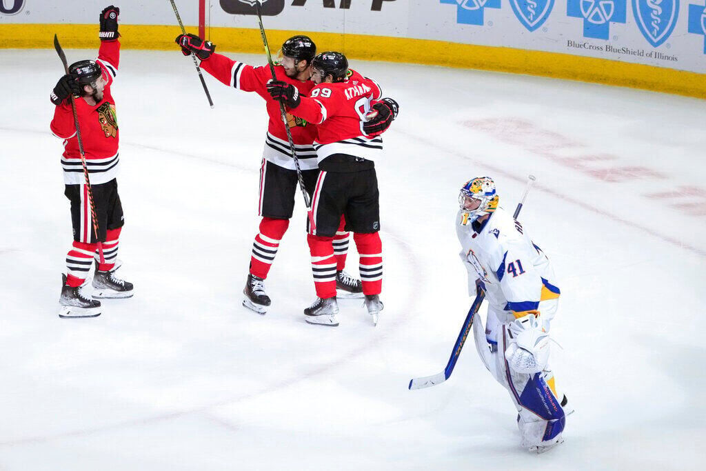 Sabres Blackhawks Hockey