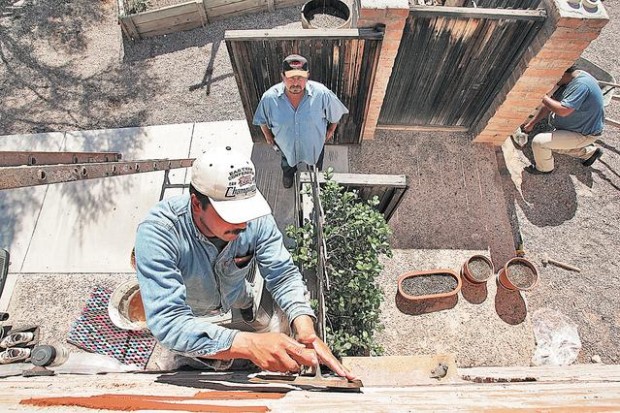 'Mud artists,' and proud of it  