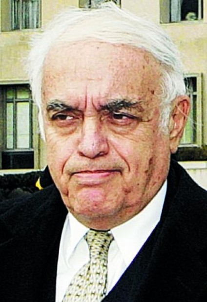 Journalist Novak, who disclosed CIA agent Plame's identity, dead at 78  