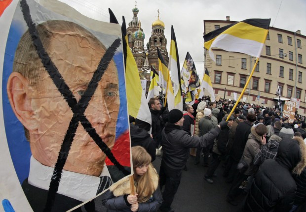 3,500 demonstrate against Putin in St. Petersburg    