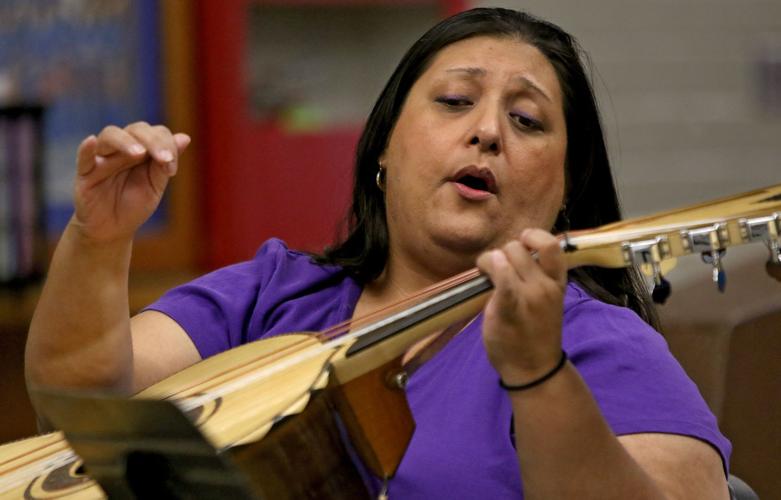 Sunnyside mariachi program