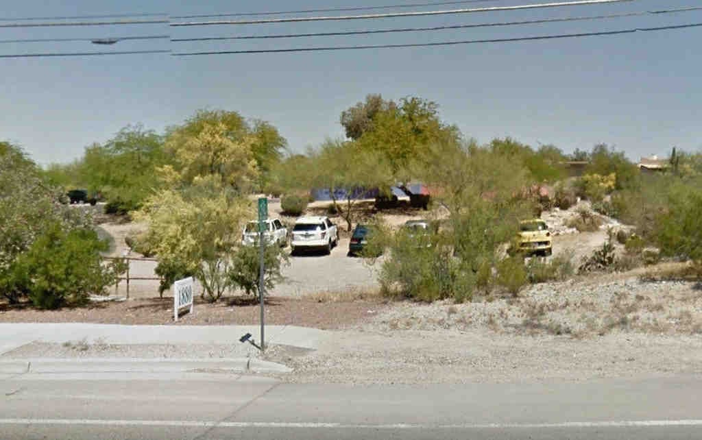 1880 W. Orange Grove Road