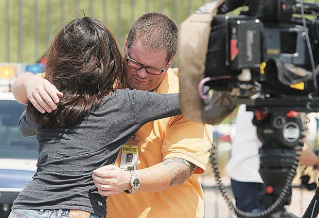 2 news helicopters collide, crash in Phoenix park; 4 die  