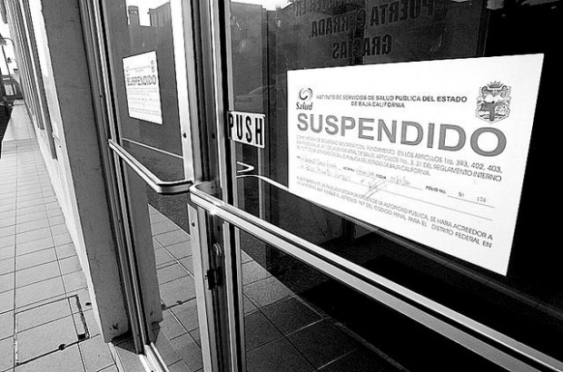 Clinic where MLK's widow died closed for health risks  