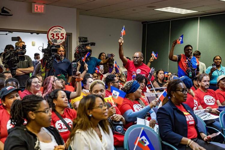 US-NEWS-HAITIANS-TPS-PLAN-FILEPIC-1-MI