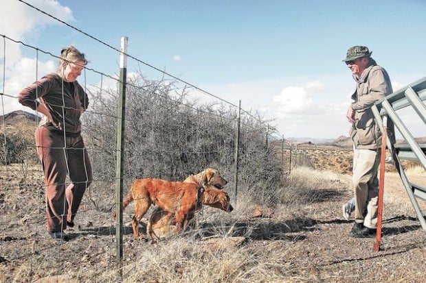 Armed smugglers fighting it out  