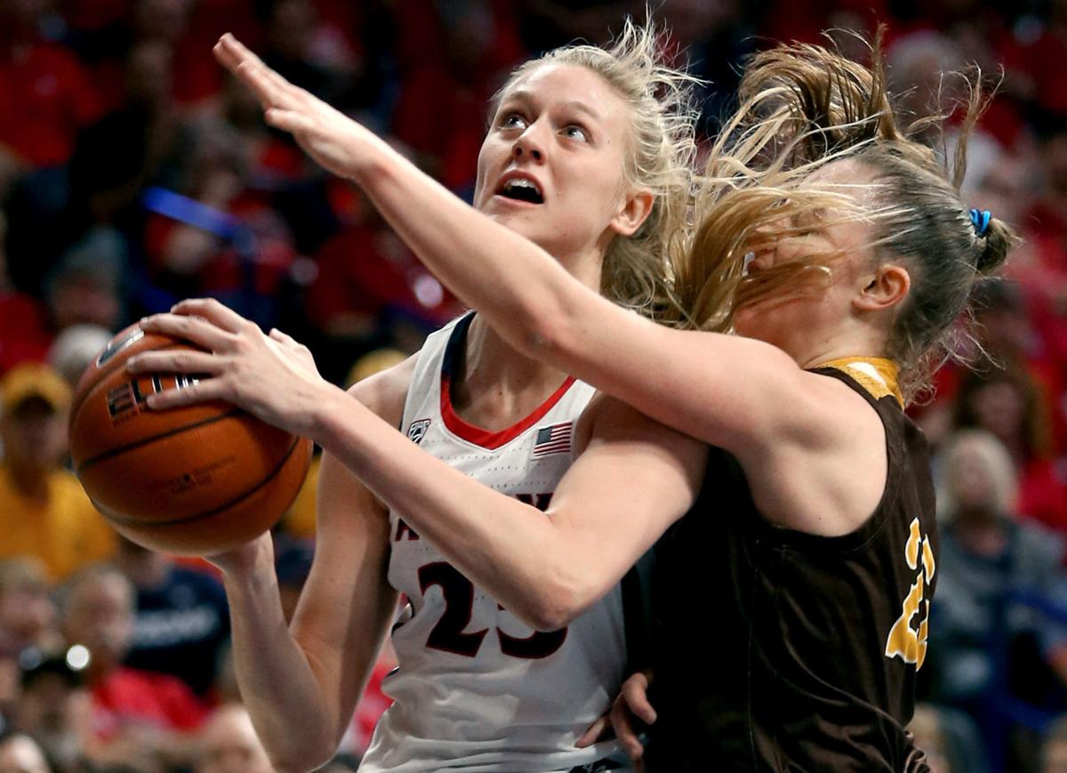 040119-spt-ua womens hoops-p4.jpg