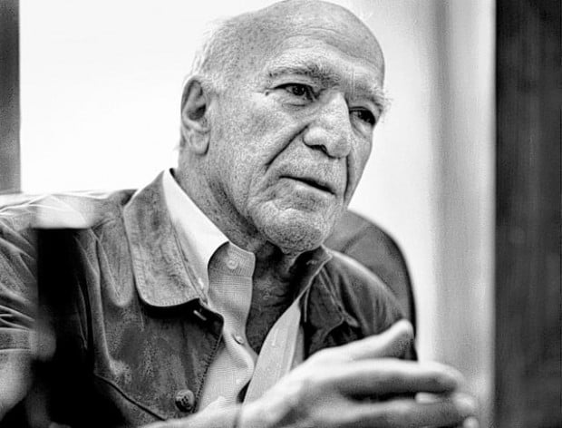 Legendary vintner Robert Mondavi dies at 94  