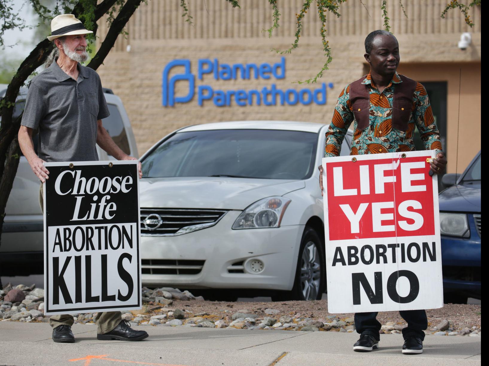 Clinic Escorts Will Provide Safety Sanity For Patients At Tucson S Planned Parenthood Local News Tucson Com