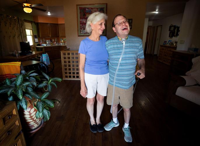 Michael Lundergan (Spanish)