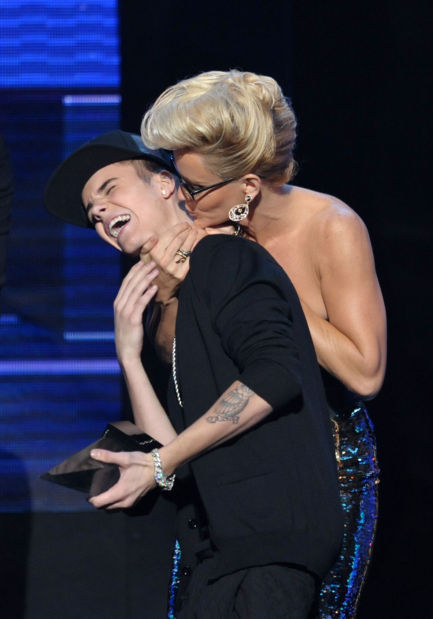 Justin Bieber, Jenny McCarthy