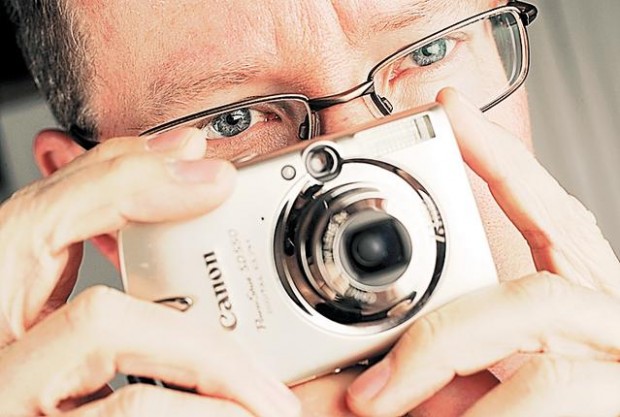 Snap fabulous holiday pics  