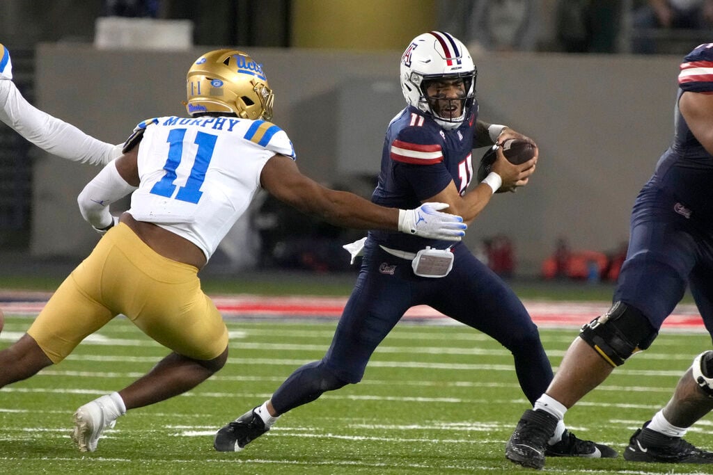 UCLA Arizona Football (copy)