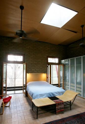 What's that out in the backyard? Why, it's the bedroom   