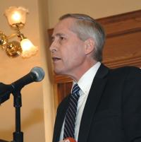 Arizona Supreme Court justice leaving, giving governor another pick