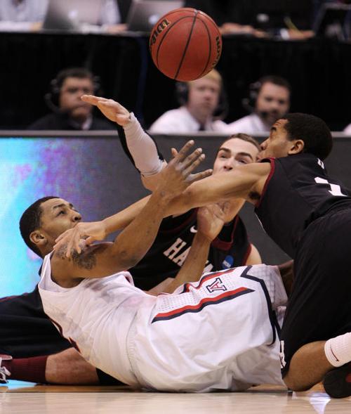 Arizona vs. Harvard in NCAA Tournament
