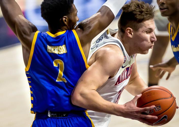 121020-spt-ua bk-p20.JPG