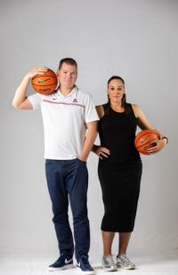 The Wildcast, Episode 411: Arizona gets served slice of humble pie after loss to Wazzu; UA women's team sweeps Oregon schools