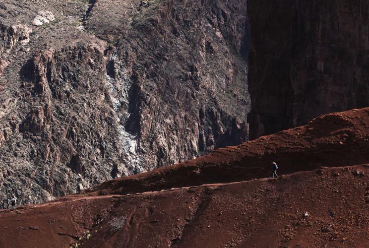 Teens conquer Grand Canyon hike