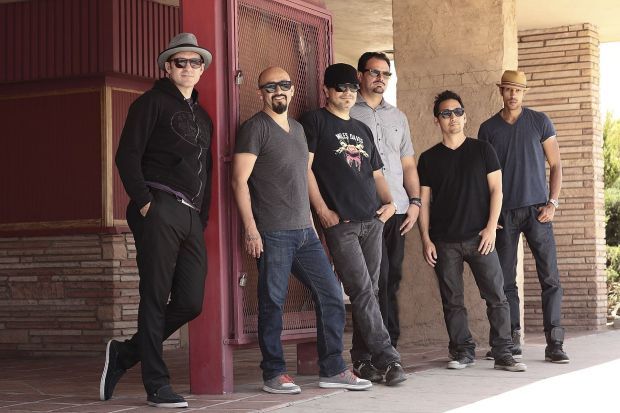 010815-cal-ozomatli-p1