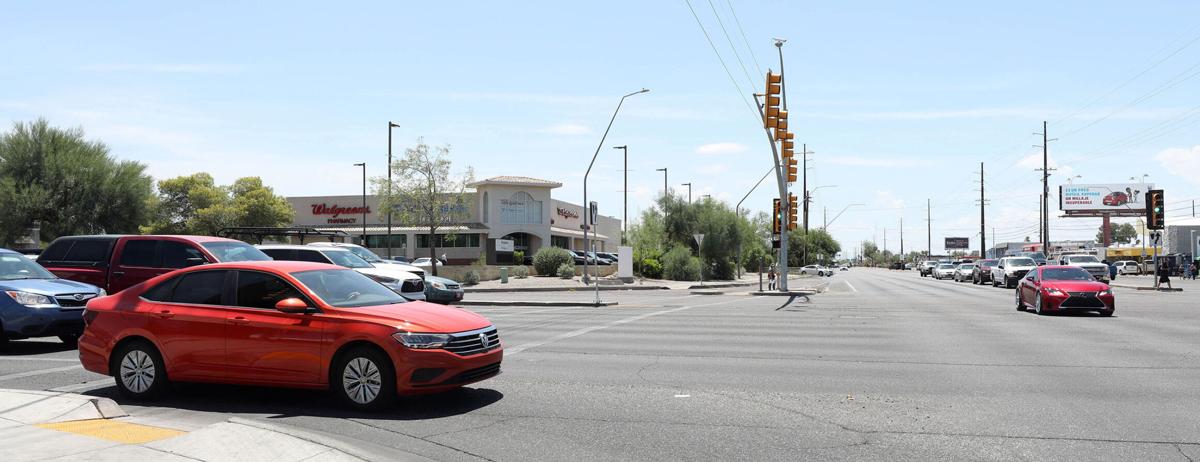 Grijalva, Gabaldón call on feds to accelerate move to electric vehicles