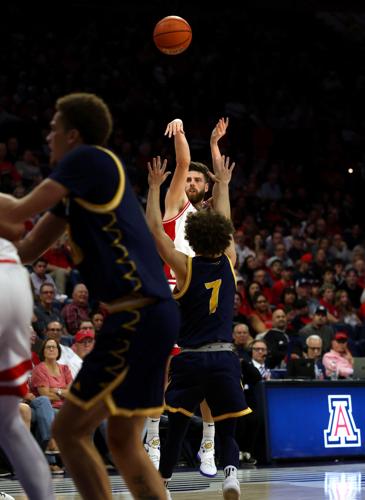 Arizona mens basketball faces NAU