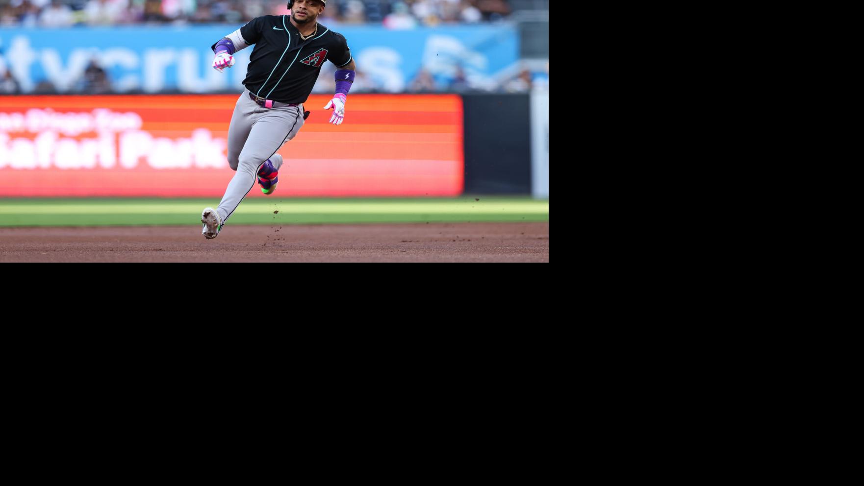 Ketel Marte returns to Dbacks; greeted with boos before first at-bat