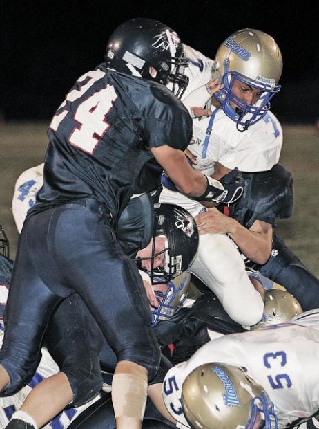 Late field goal lifts Marana  