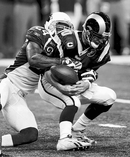 'Playmaker' Wilson proving his worth for first-place Cards  