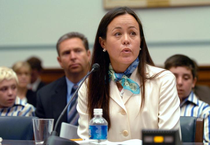 111921-tuc-spt-eltour-p1