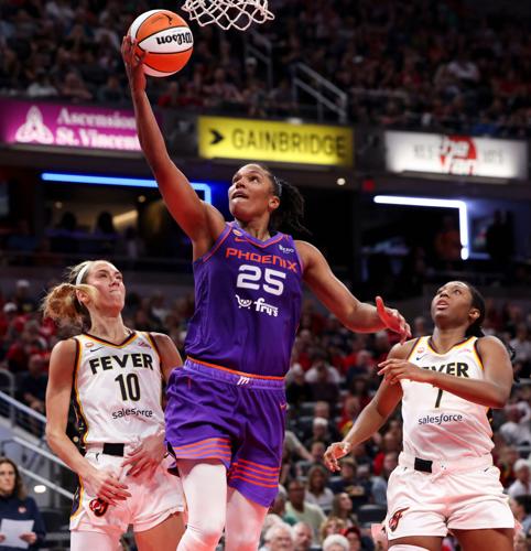 Phoenix Mercury forward Alyssa Thomas (25)