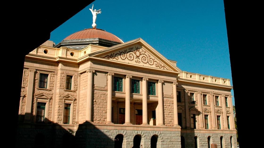 New Arizona laws add HOA restrictions