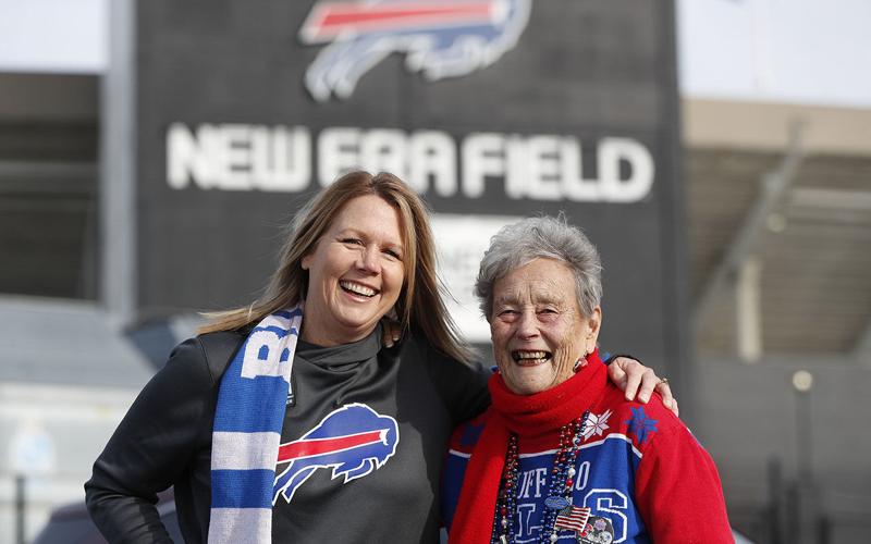 Donna Crum Joan Hoak