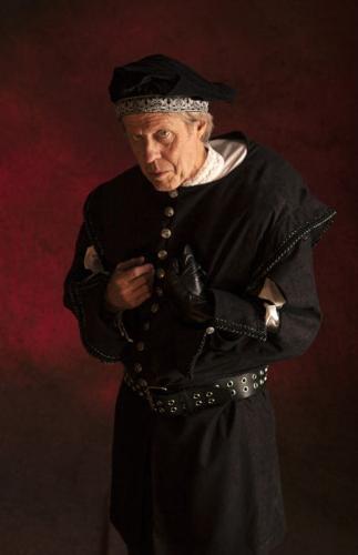 Tucson's Rogue Theatre brings one of Shakespeare's most evil, greedy characters to stage - "Richard III"