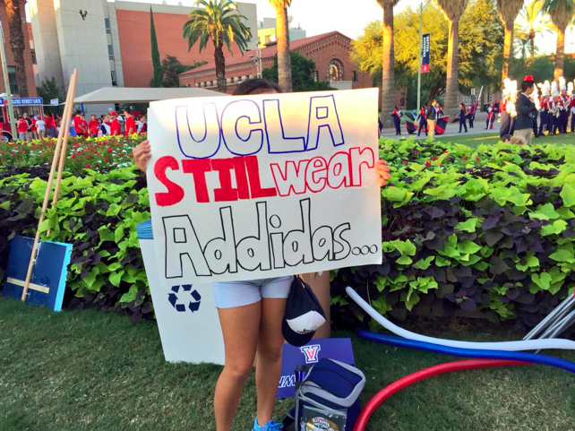 21 Funny Signs From UA Fans At ESPN's 'College GameDay' | Arizona ...