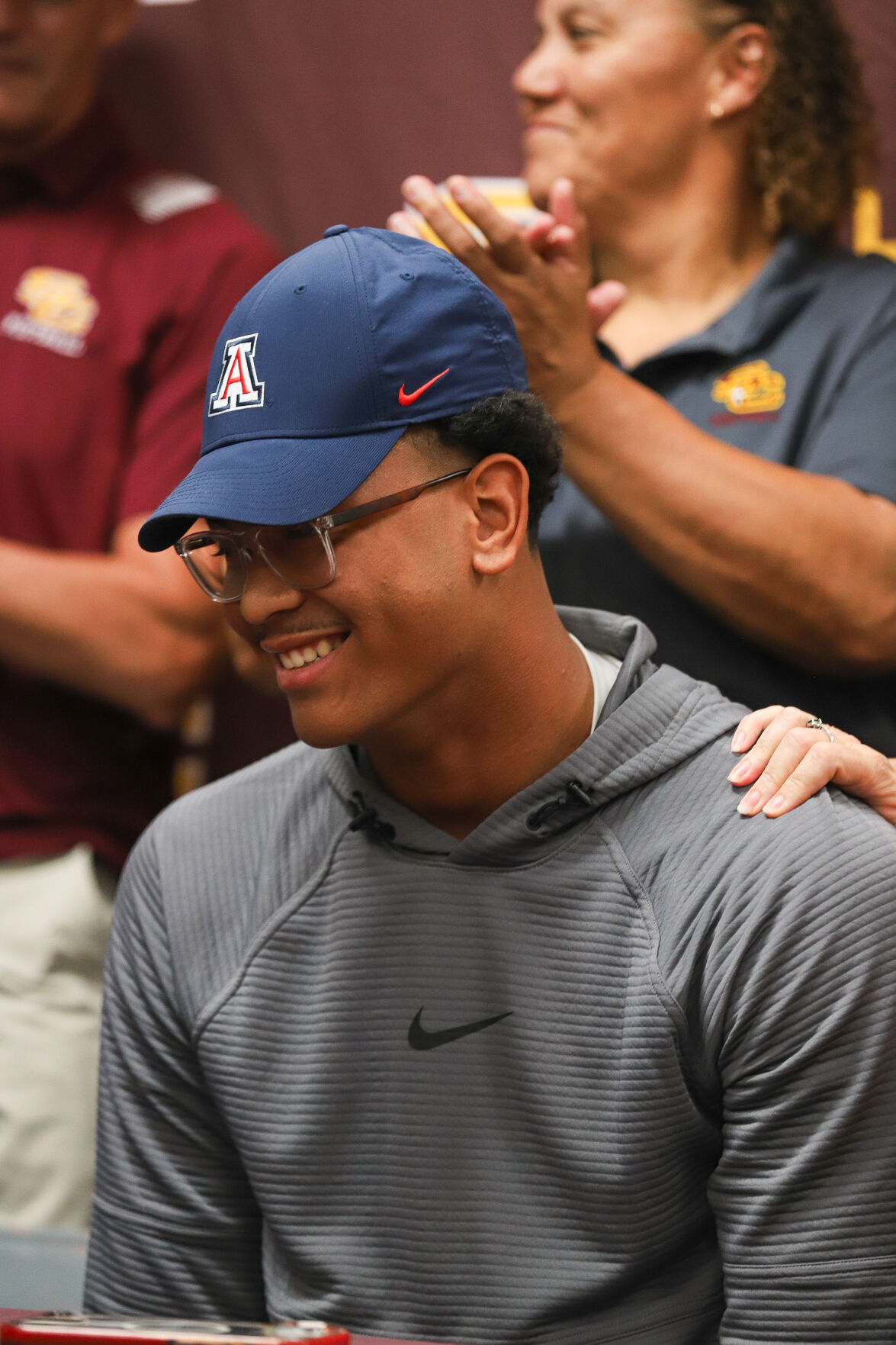 Salpointe Catholic's Elijah Rushing Commits to The University of Arizona