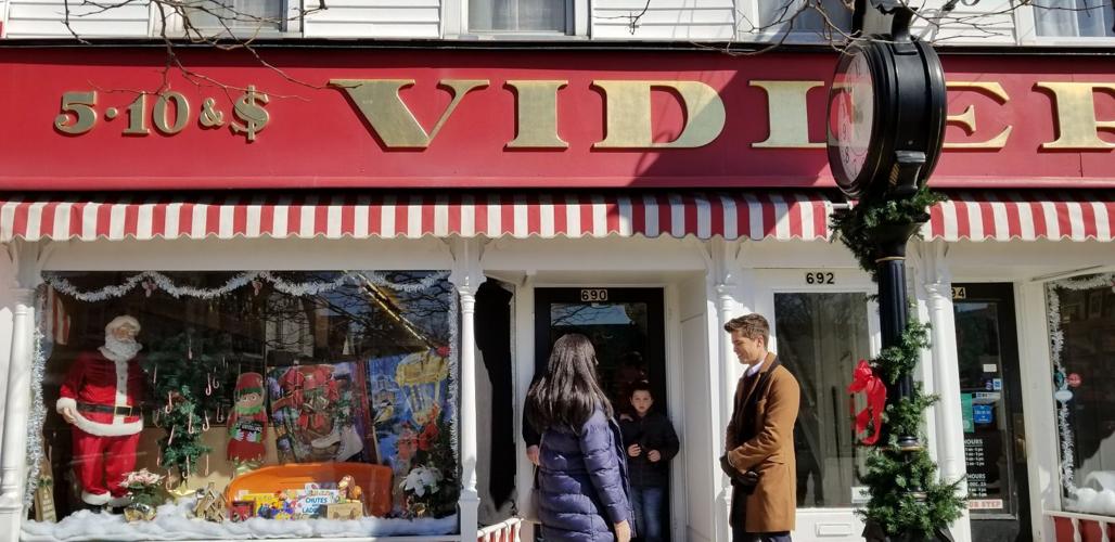 A Christmas Princess Vidler's exterior