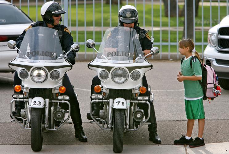 Roadrunner: Undercover deputies crackdown on Tucson school zone violations