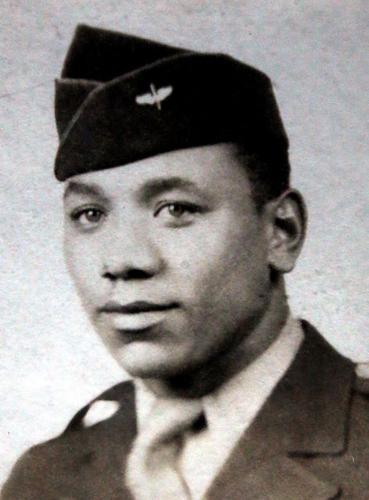 A Tuskegee Airman appeared — and WWII bomb crew was saved