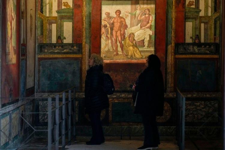 Italy Pompeii Restored House