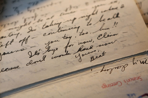 Her parents' love letters discovered    