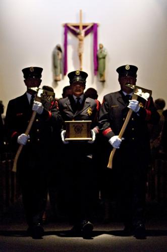 Ex-deputy chief marks last alarm on '35 firetruck   