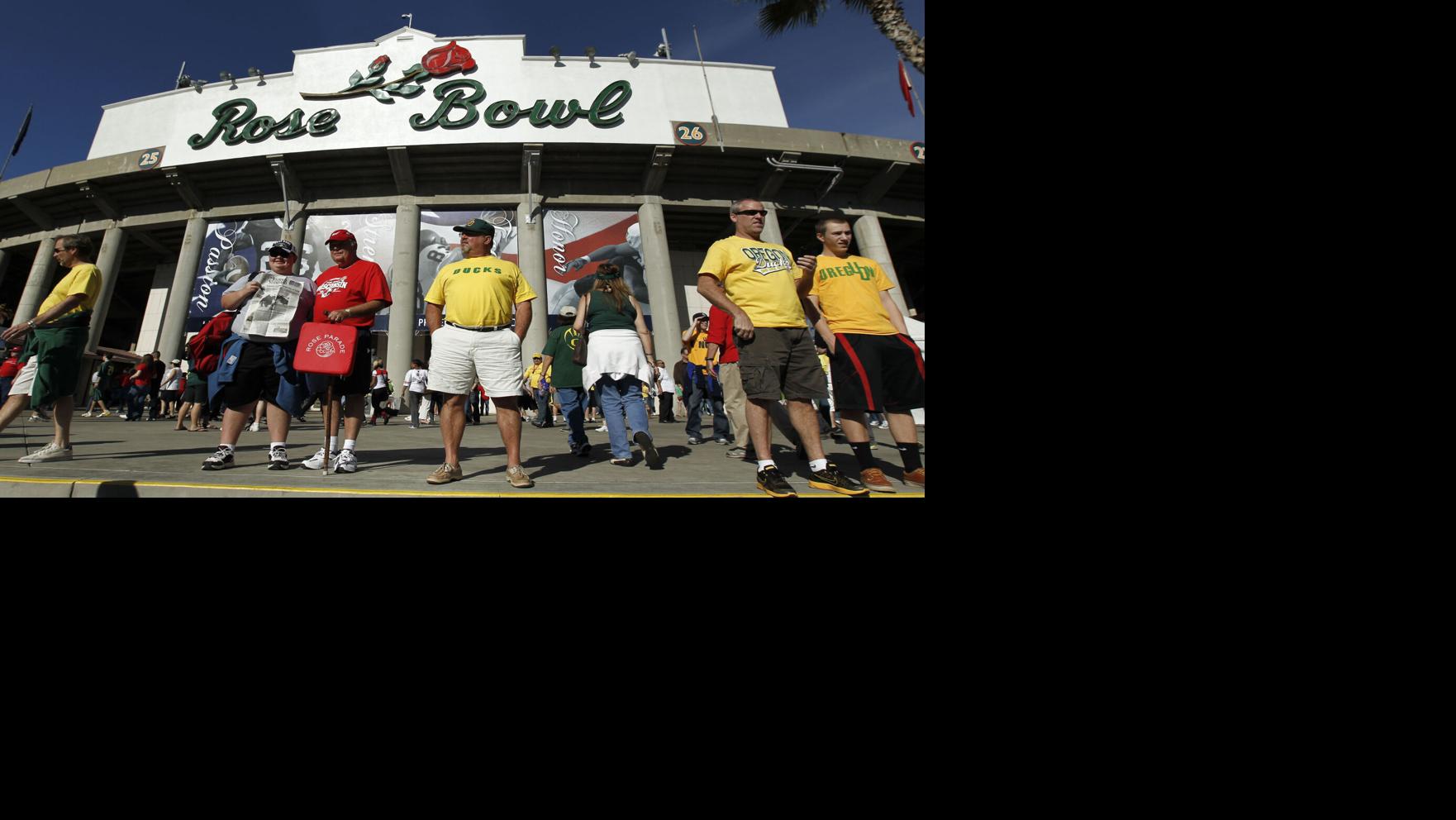 Pac-12 Hotline: Rose Bowl's role a concern as CFP expansion process ...