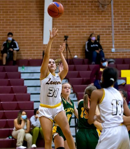 022822-tuc-spt-hsplayoffs-p2