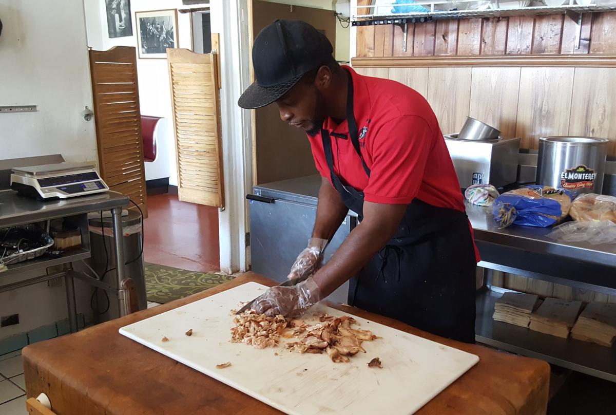 Ken's BBQ opening at old Mr. K's Barbecue spot on Tucson's south side