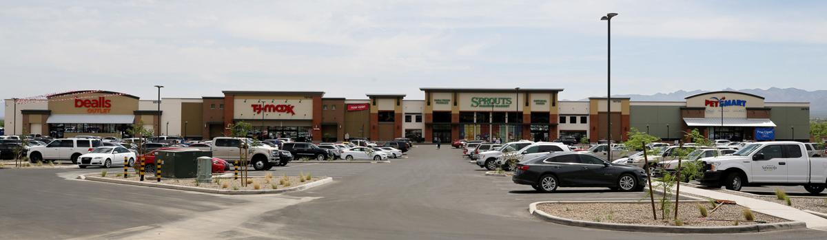 Crossing at Sahuarita